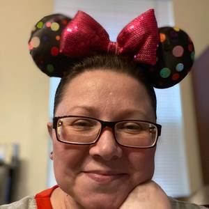 Meet your Posher, Caroline